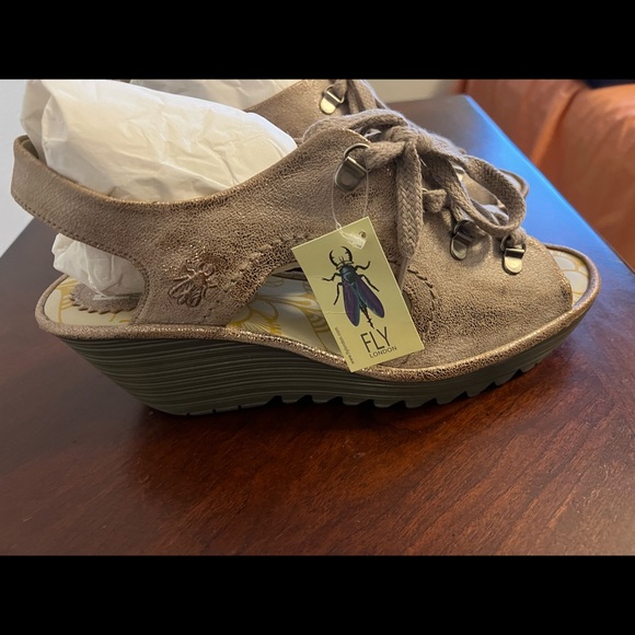 Fly London Slingback Sandal - Picture 2 of 3